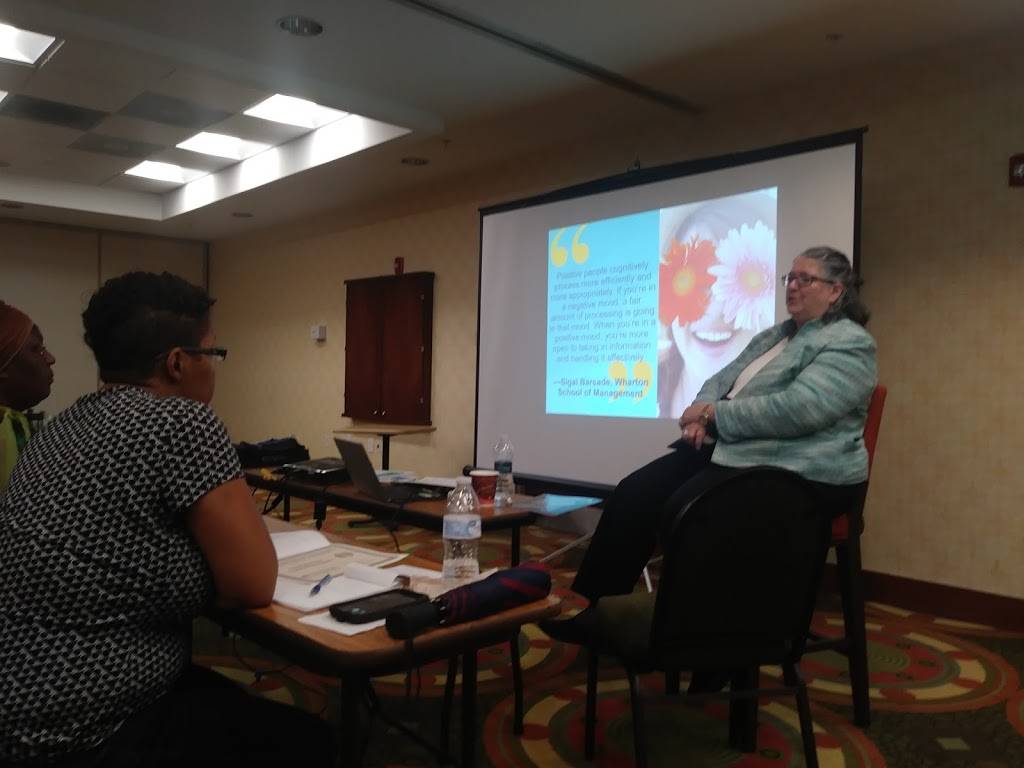 Victory Bar and Grill | restaurant | 4303 Commerce Rd, Richmond, VA 23234, USA | 8045922915 OR +1 804-592-2915