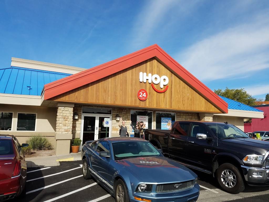 IHOP | restaurant | 5101 E Grant Rd, Tucson, AZ 85712, USA | 5203233144 OR +1 520-323-3144