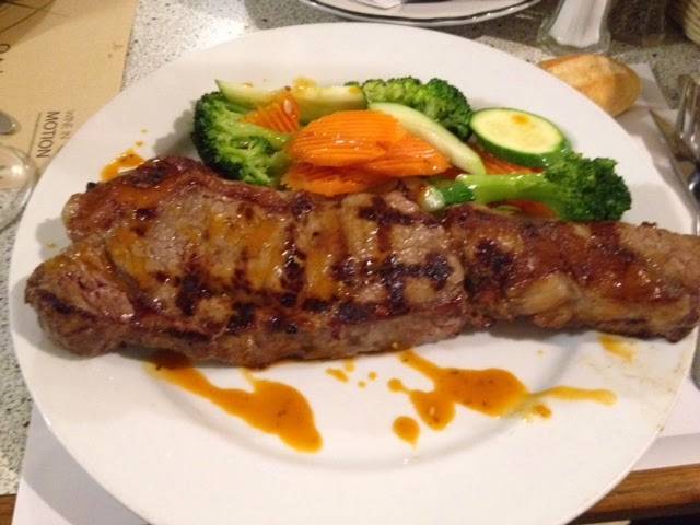 Lareira | restaurant | 66 E Jericho Turnpike, Mineola, NY 11501, USA | 5162482004 OR +1 516-248-2004