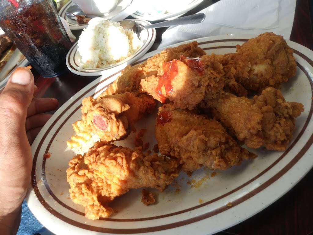 Bowling Green Diner | restaurant | 4816 US-17 N, Bowling Green, FL 33834, USA | 8633759955 OR +1 863-375-9955