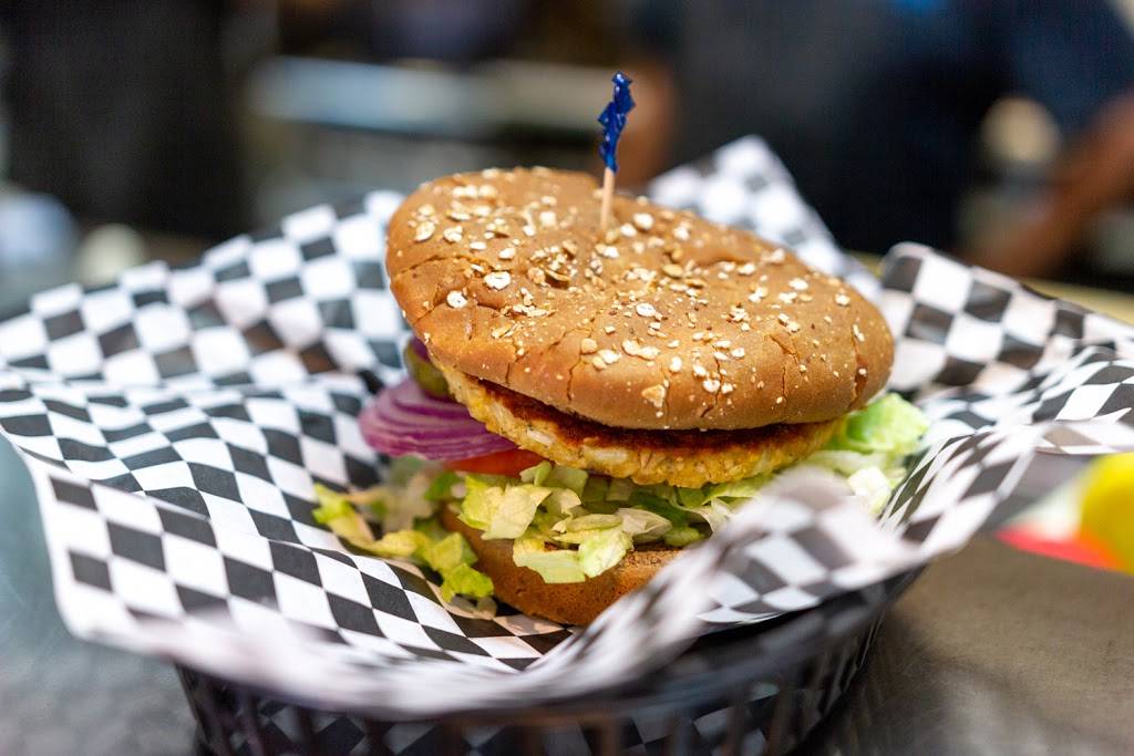 Diggers Diner Brentwood | restaurant | 2261 Balfour Rd, Brentwood, CA 94513, USA | 9252408958 OR +1 925-240-8958