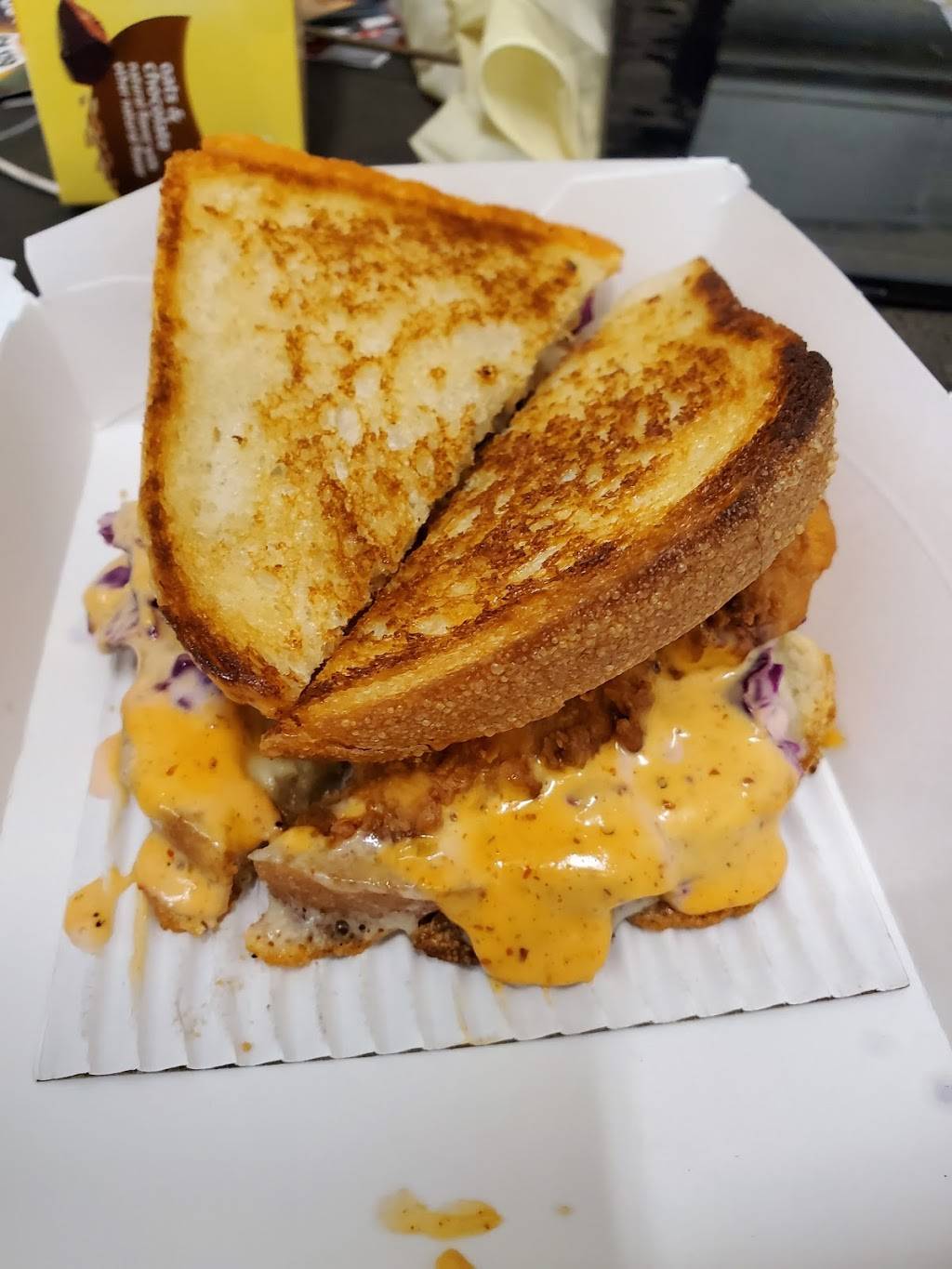 Melt Shop | restaurant | 1084 E Lancaster Ave, Downingtown, PA 19335, USA | 6104882411 OR +1 610-488-2411