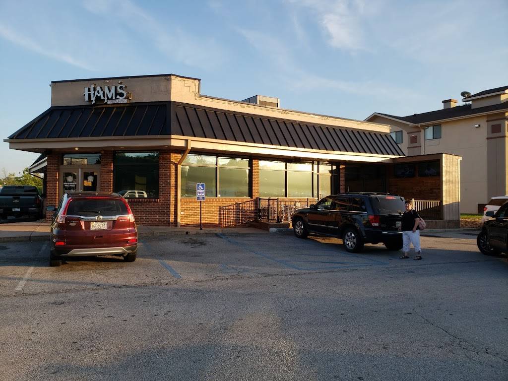 Hams Restaurant | restaurant | 2373 Riverside Dr, Danville, VA 24540, USA | 4347922360 OR +1 434-792-2360