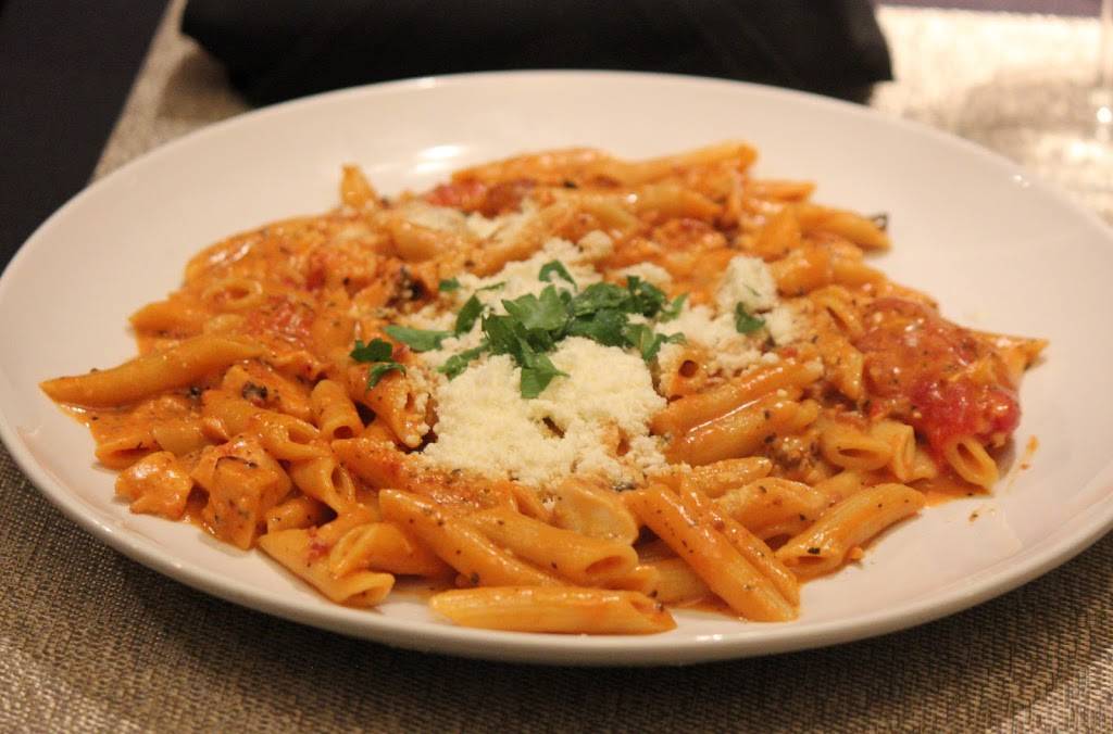 Porcellis Italian Bistro & Takeout | restaurant | 1801 E9th St (Ohio Savings Bank Plaza, 1st Floor, Enter off Walnut Ave), Cleveland, OH 44114, USA | 2165742270 OR +1 216-574-2270