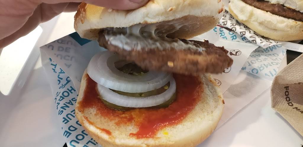 A&W Canada | restaurant | FC9, 5401 Boulevard des Galeries, Québec, QC G2K 1N4, Canada | 4186273820 OR +1 418-627-3820