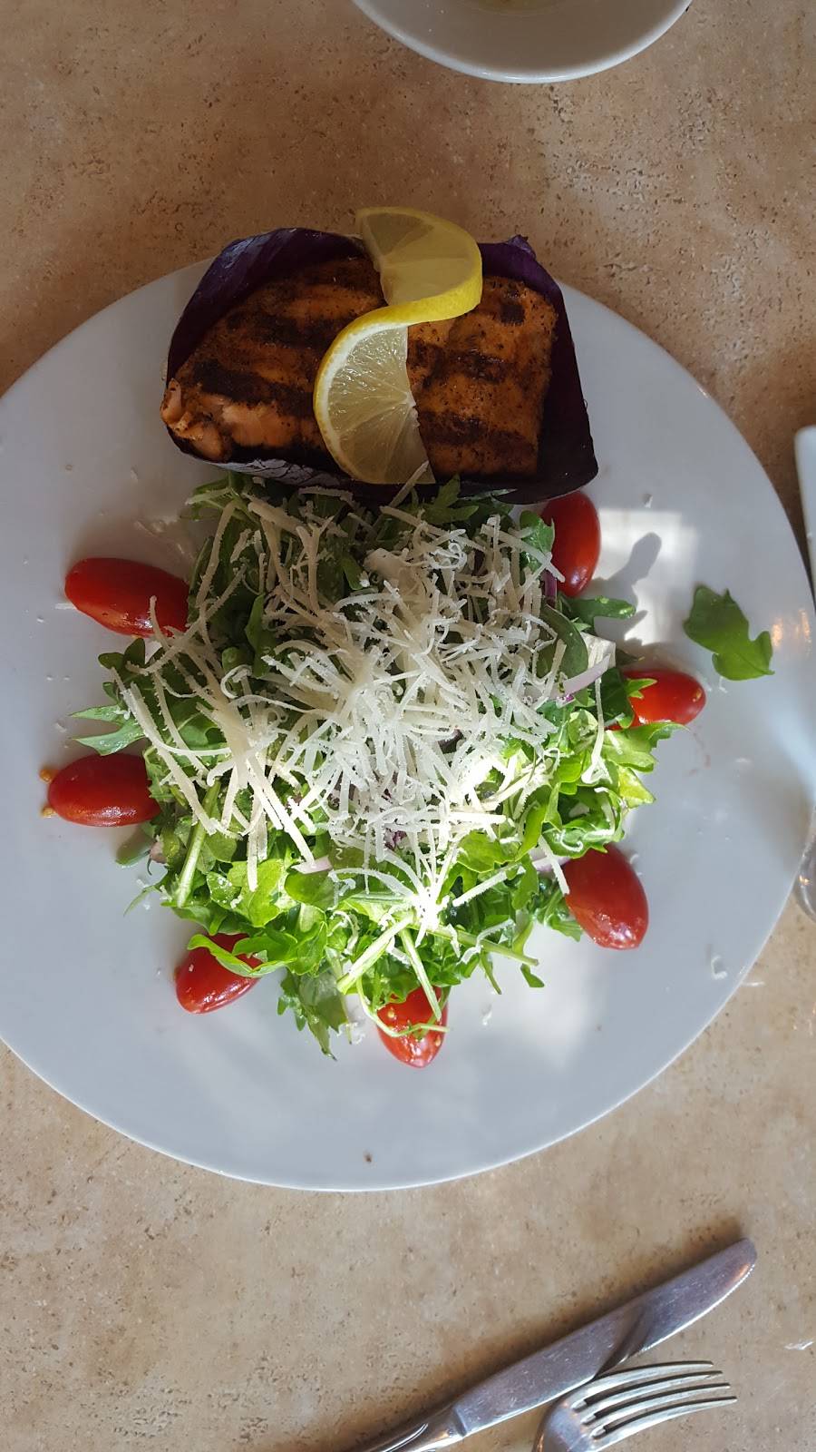 Amore Pizzeria & Italian Kitchen | restaurant | 1 Kent Pl, Armonk, NY 10504, USA | 9142733535 OR +1 914-273-3535