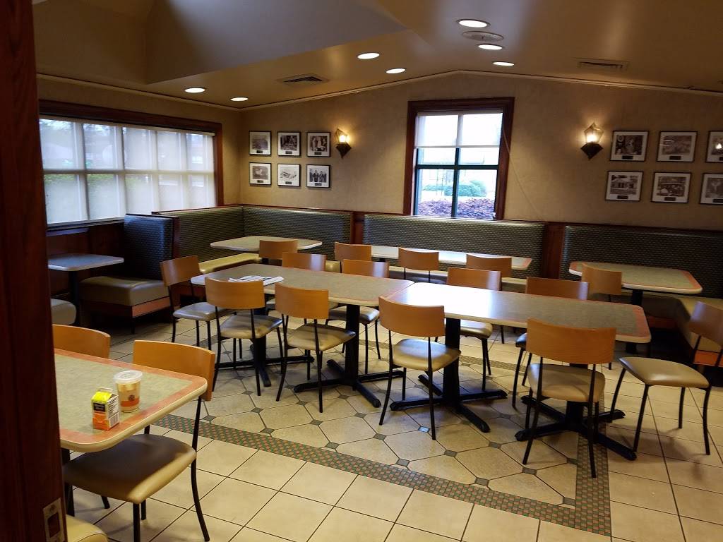 Burger King | restaurant | 2033 Wynnton Rd, Columbus, GA 31906, USA | 7063225654 OR +1 706-322-5654