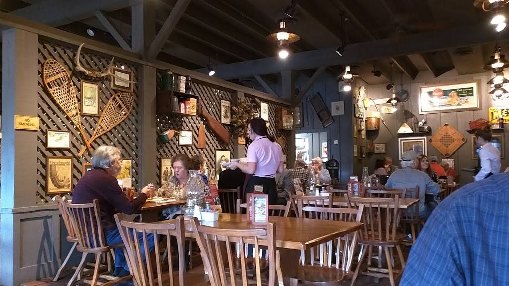 Cracker Barrel Old Country Store | restaurant | 100 Cracker Barrel Dr, Calhoun, GA 30701, USA | 7066241661 OR +1 706-624-1661