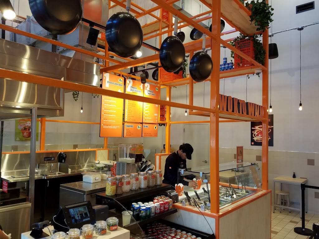 Wok to Walk | restaurant | 695 Broad St, block 52, Newark, NJ 07102, USA | 9736222681 OR +1 973-622-2681