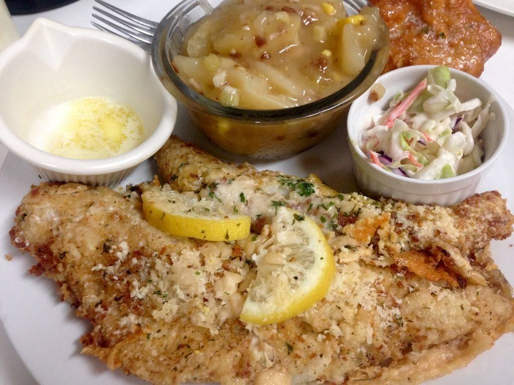 Rachels Roadside Bar & Grill | restaurant | W17298 Spruce Rd, Wittenberg, WI 54499, USA | 7152533190 OR +1 715-253-3190