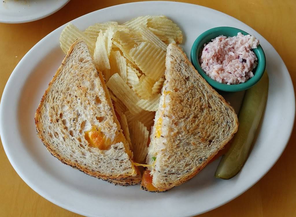 Carvers | restaurant | 38 1st Ave, Denville, NJ 07834, USA | 8622091464 OR +1 862-209-1464