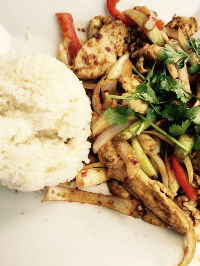 Saigon Bay | restaurant | 8662 JW Clay Blvd #3, Charlotte, NC 28262, USA | 7047142527 OR +1 704-714-2527