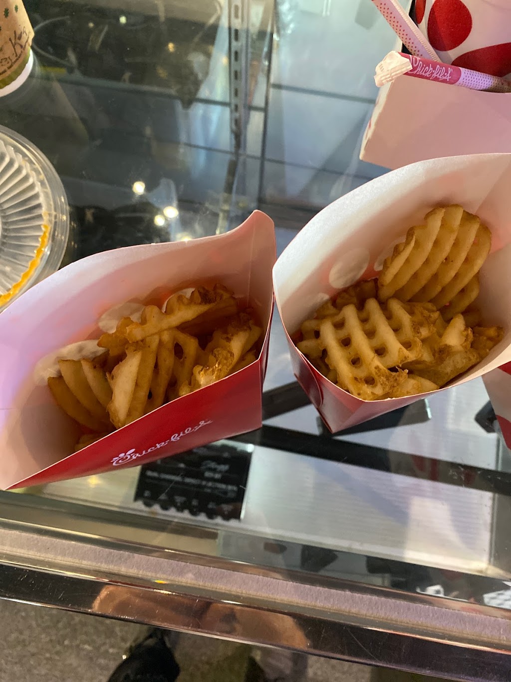 Chick-fil-A | restaurant | 1101 Goldfinch Dr, Plant City, FL 33563, USA | 8137044020 OR +1 813-704-4020