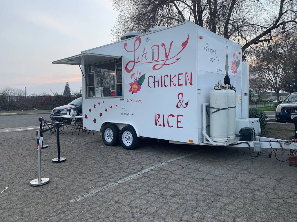 Lady’s Chicken & Rice | restaurant | 9400 W Placer Ave, Visalia, CA 93291, USA | 5596794546 OR +1 559-679-4546