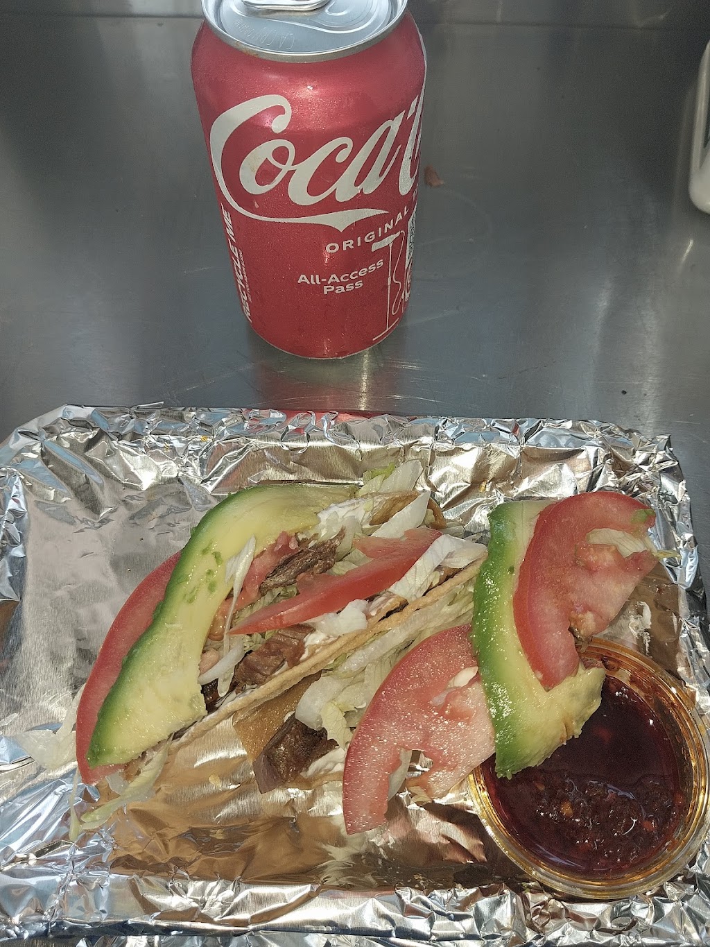 Tacos La Lynda | restaurant | 4527 N McCarty St, Houston, TX 77013, USA | 8328012903 OR +1 832-801-2903