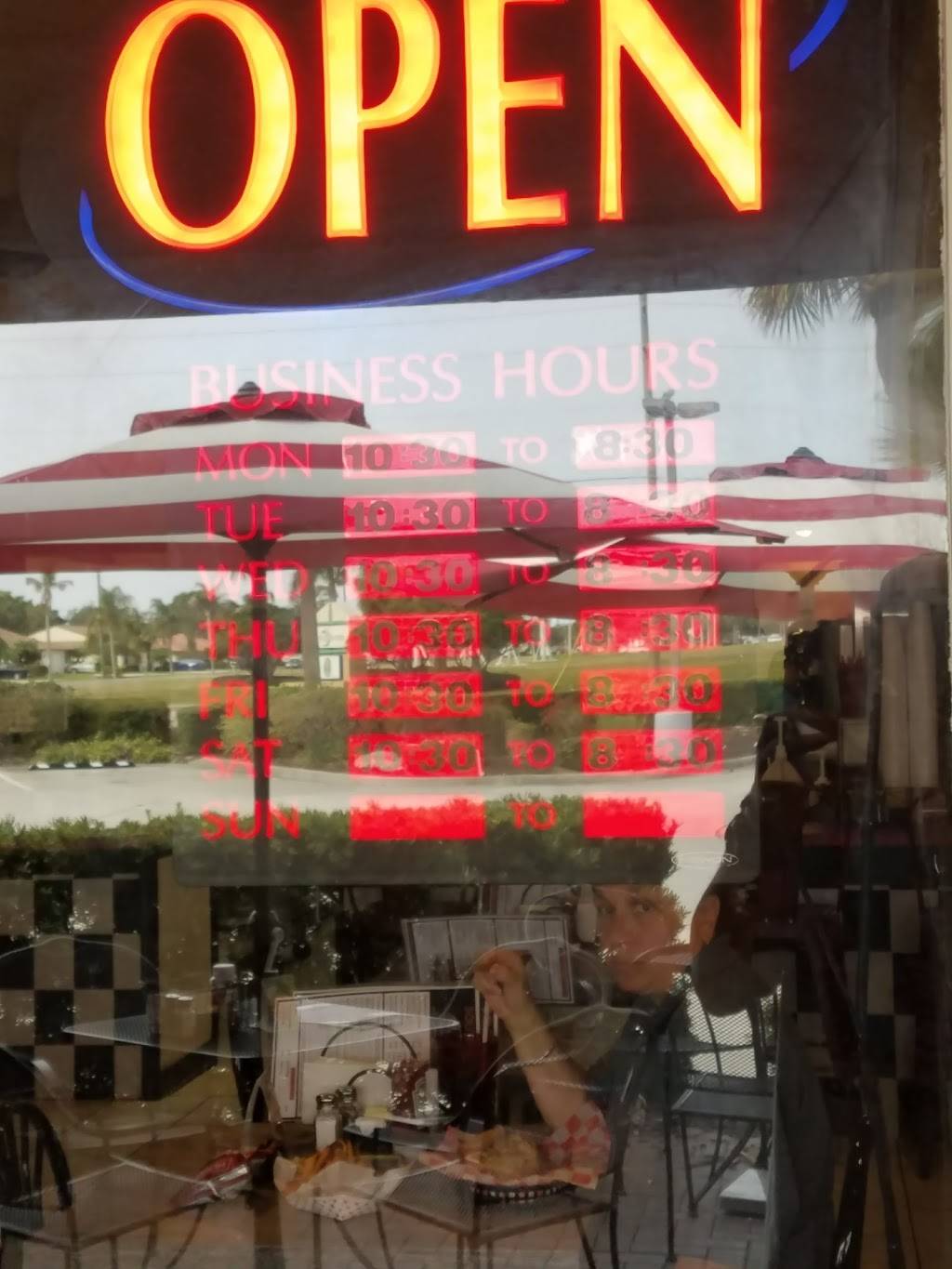 South Philly Cheesesteaks | meal takeaway | 5942 34th St W #115, Bradenton, FL 34210, USA | 9417277339 OR +1 941-727-7339