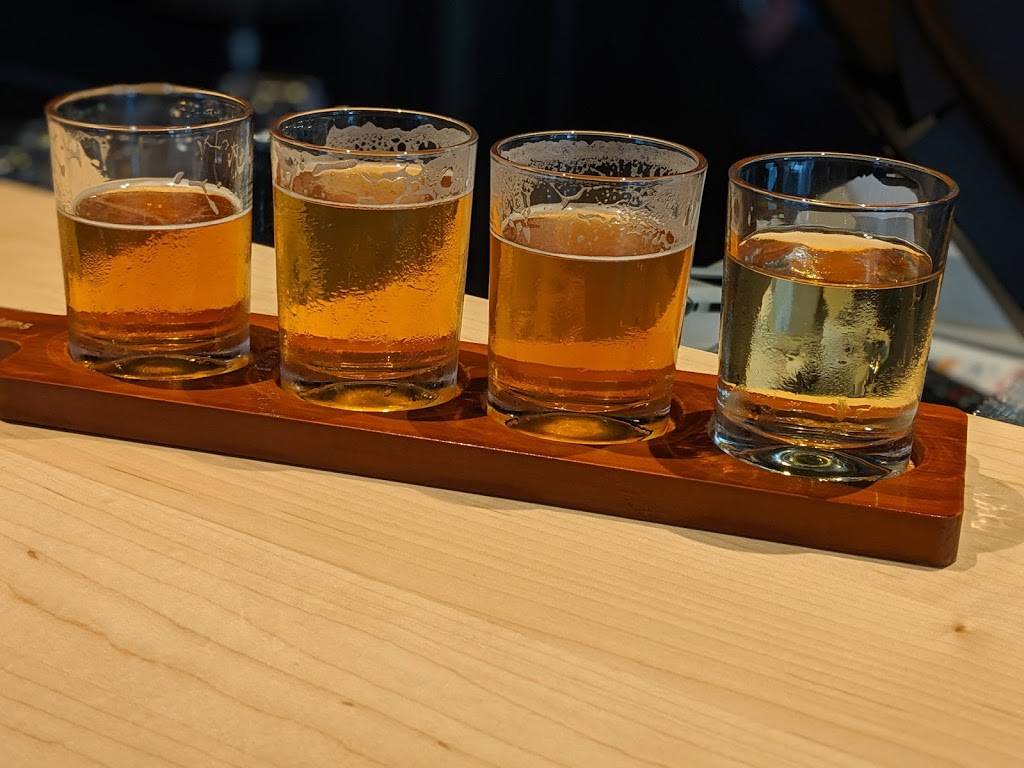 Raindrop Tap House | restaurant | 4545 SW Angel Ave Ste 170, Beaverton, OR 97005, USA | 9718650227 OR +1 971-865-0227