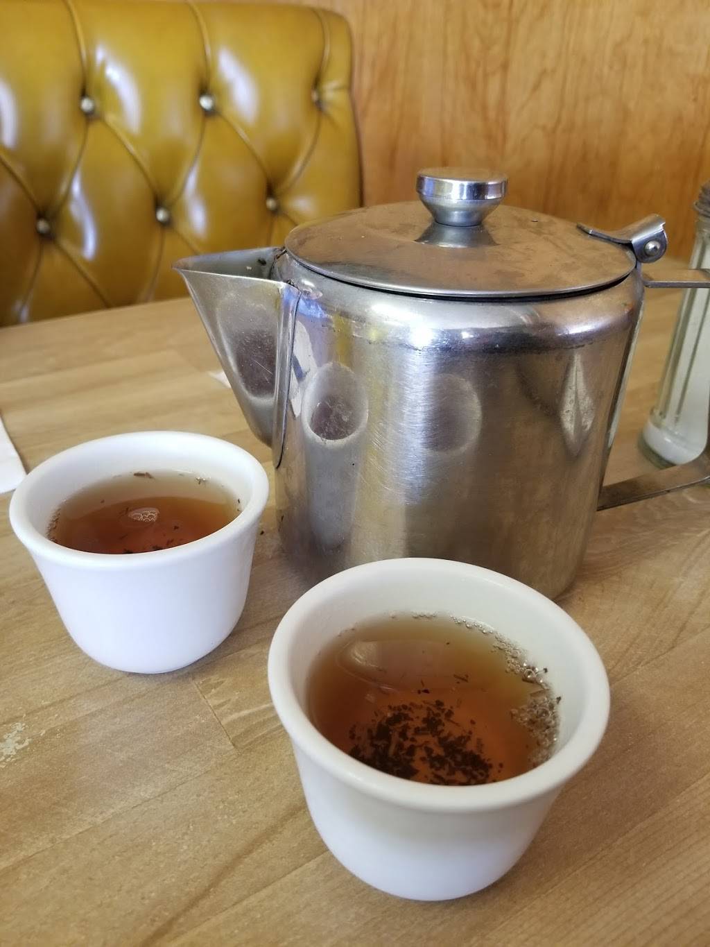 Gongs Chinese Food | restaurant | 6815 Warner Ave, Huntington Beach, CA 92647, USA | 7148426797 OR +1 714-842-6797