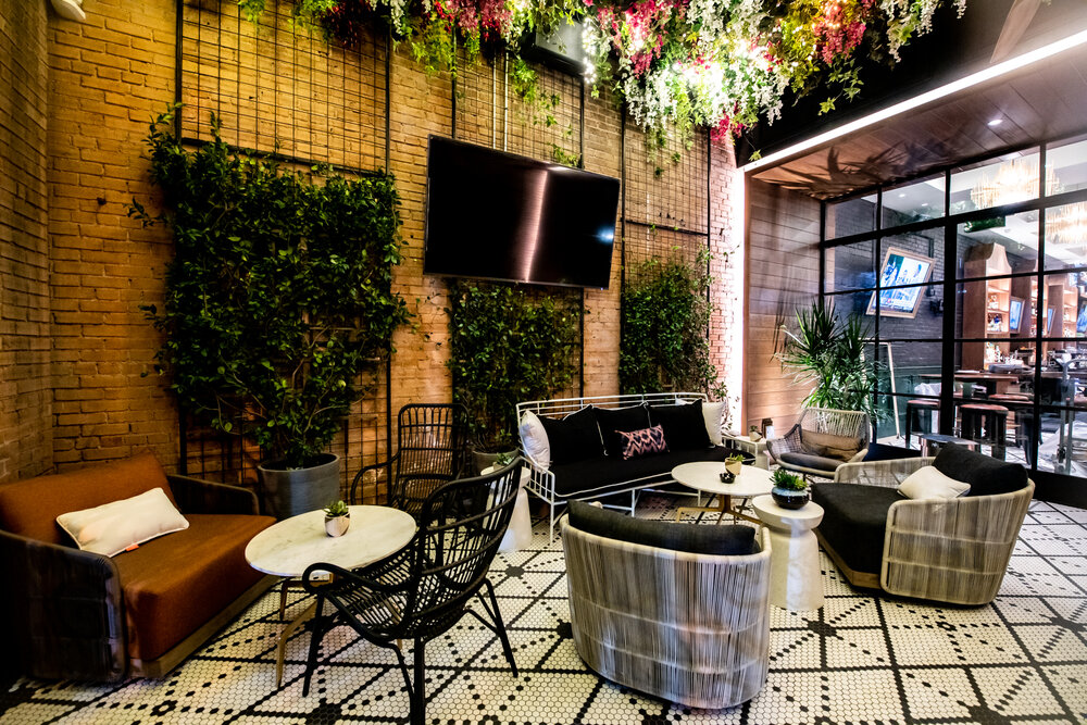 Ebb & Flow | restaurant | 2651 Commerce St #100, Dallas, TX 75226, USA | 9729132322 OR +1 972-913-2322