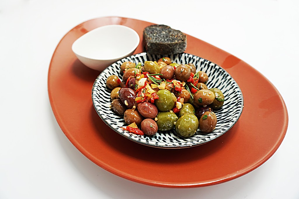 Biest | restaurant | 12760 Foothill Blvd, Rancho Cucamonga, CA 91739, USA | 9099228018 OR +1 909-922-8018