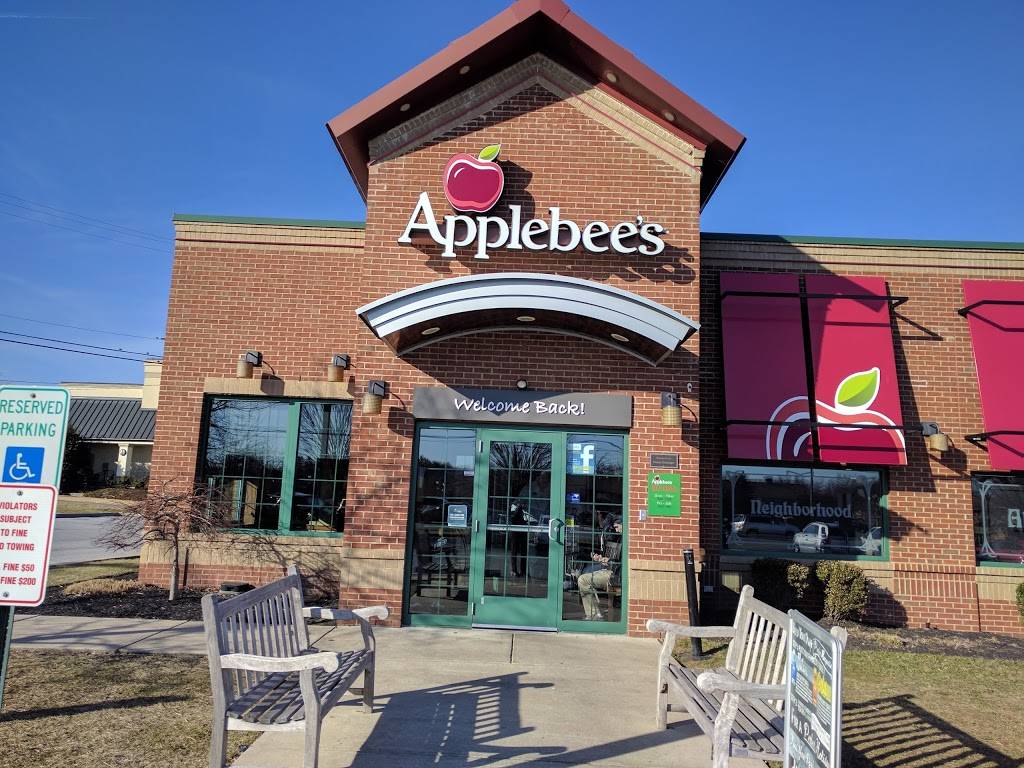 Applebees Grill + Bar | restaurant | 1107 West Chester Pike, West Chester, PA 19382, USA | 6106960751 OR +1 610-696-0751