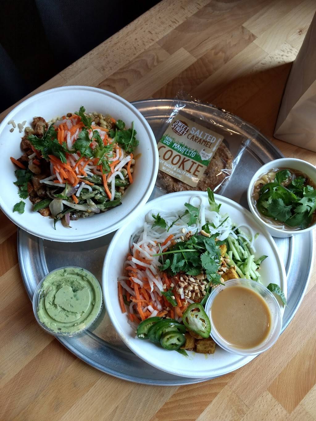 Zao Asian Cafe | restaurant | 11160 Auto Mall Dr, Sandy, UT 84070, USA | 8015237676 OR +1 801-523-7676