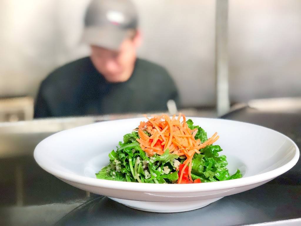 Blackfinn Ameripub - Merrifield | restaurant | 2750 Gallows Rd, Vienna, VA 22180, USA | 7032070100 OR +1 703-207-0100