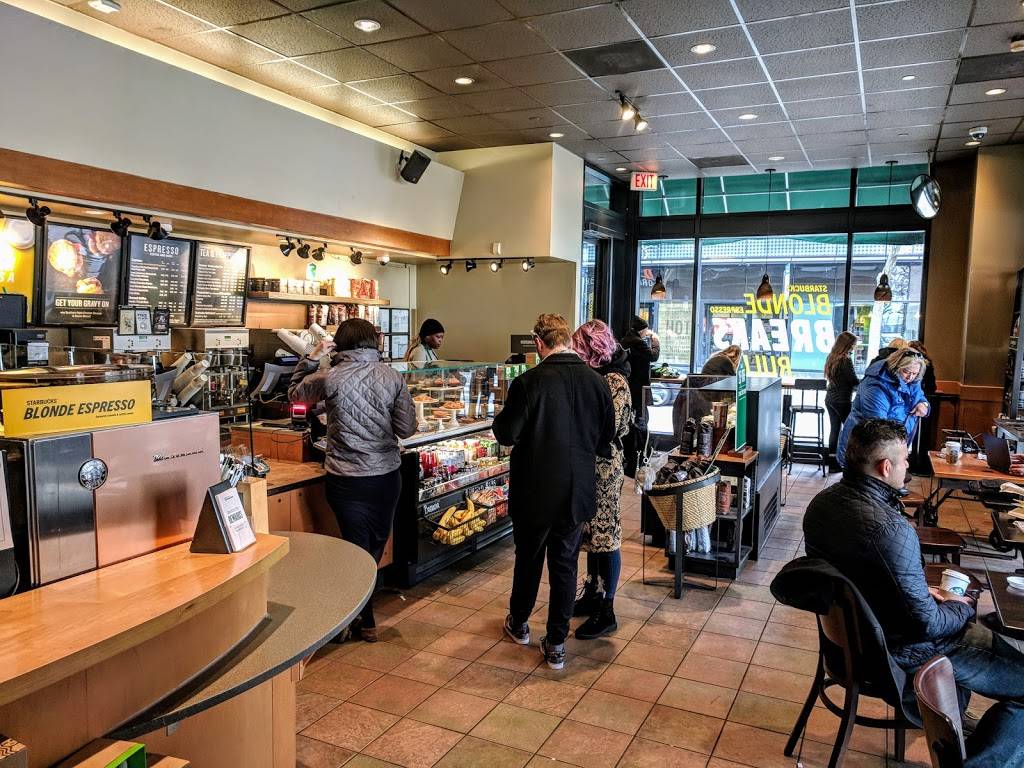 Starbucks | cafe | 401 E. Ontario, Chicago, IL 60611, USA | 3129517242 OR +1 312-951-7242