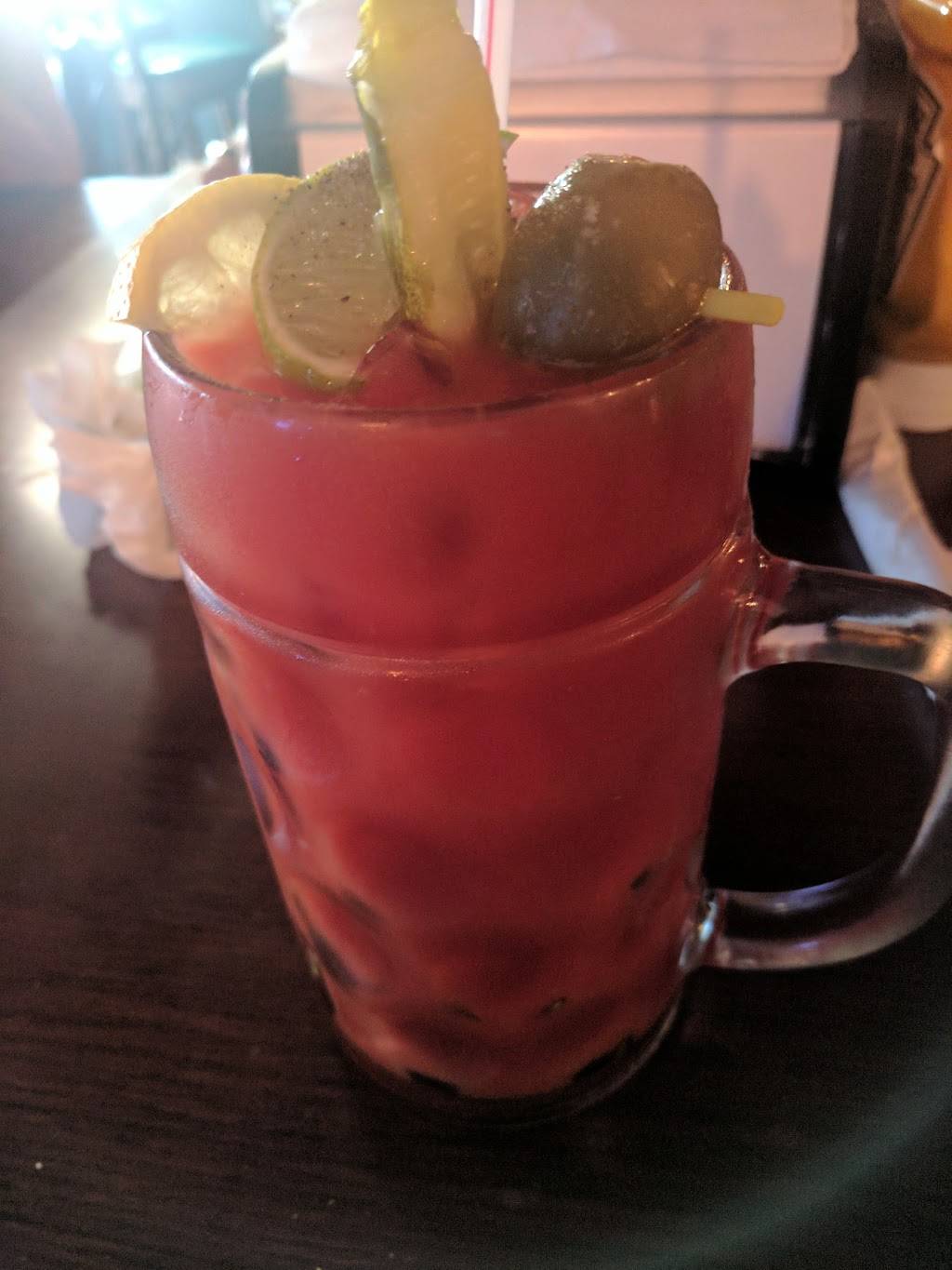 Century Pub and Eatery | restaurant | 5511 6th Ave, Kenosha, WI 53140, USA | 2627646501 OR +1 262-764-6501