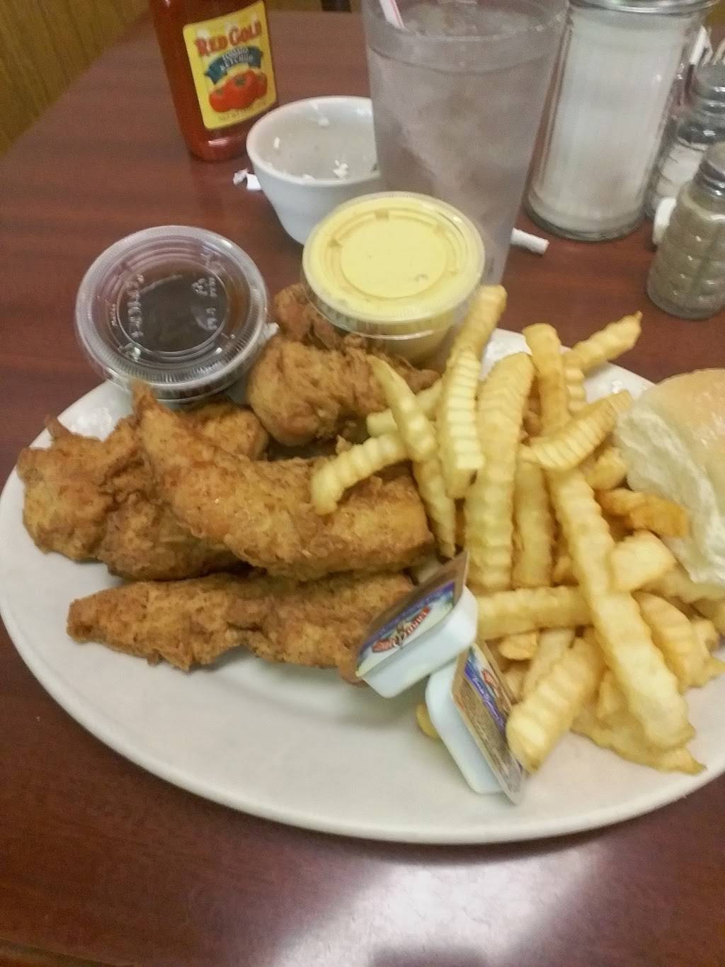 Red Arrow Restaurant | restaurant | 6843 North Old 27, Fremont, IN 46737, USA | 2608338889 OR +1 260-833-8889