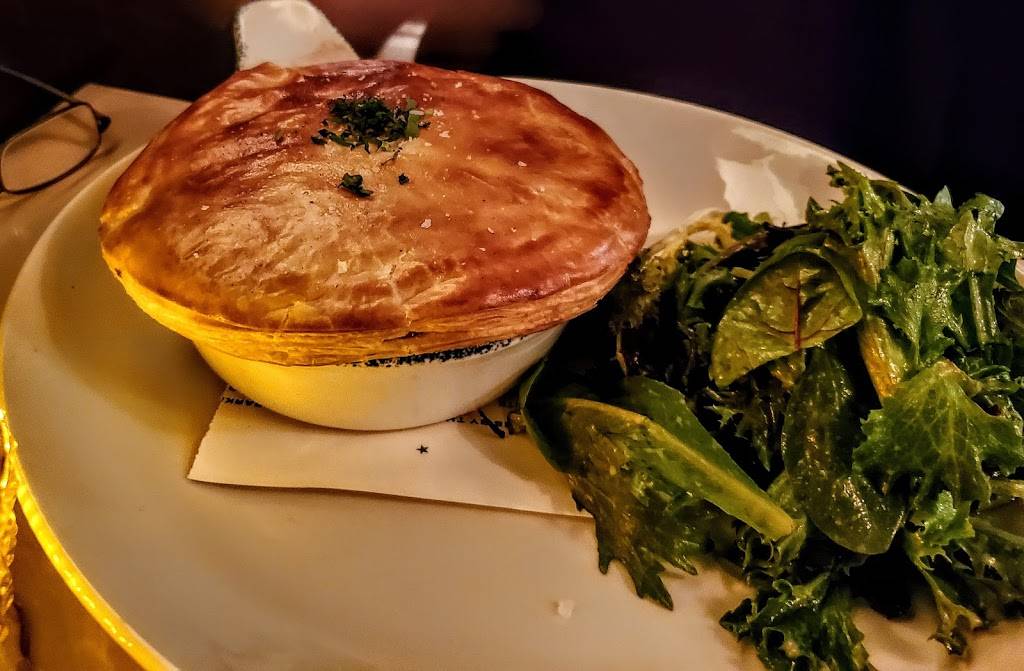 Motel Morris | restaurant | 132 7th Ave, New York, NY 10011, USA | 6468804810 OR +1 646-880-4810