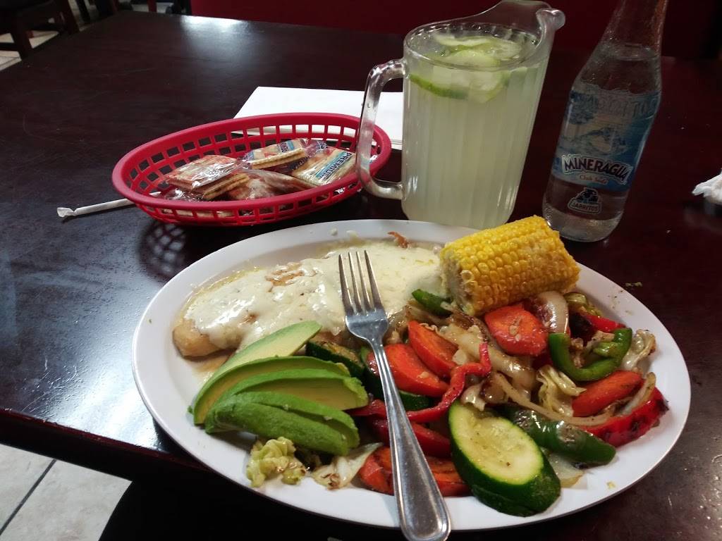 Mariscos El Korita | restaurant | 25570 E Baseline St, San Bernardino, CA 92410, USA | 9095715595 OR +1 909-571-5595