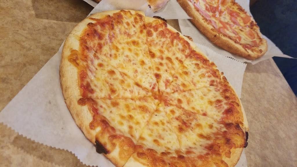 Bellerose Famous Pizza | restaurant | 79-9 Main St, Flushing, NY 11367, USA | 7189699800 OR +1 718-969-9800