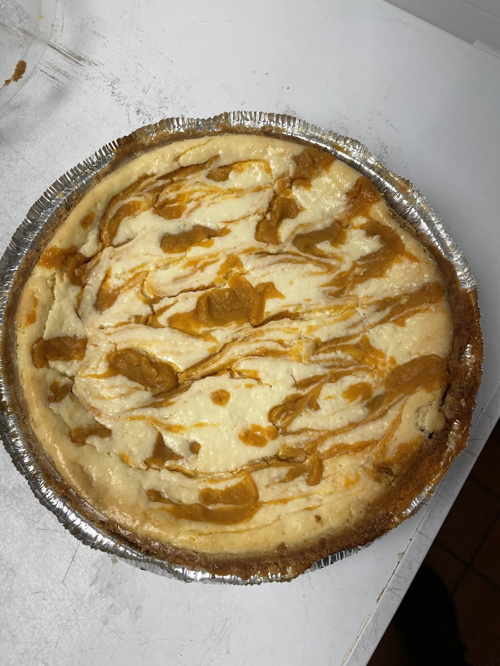 Nadias Soul Food | restaurant | 2 W 125th St, New York, NY 10027, USA | 6464905058 OR +1 646-490-5058