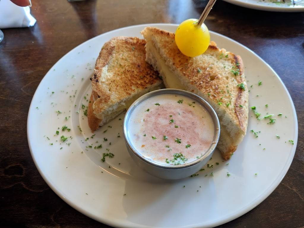 Epic Chophouse | restaurant | 104 S Main St, Mooresville, NC 28115, USA | 7042301720 OR +1 704-230-1720