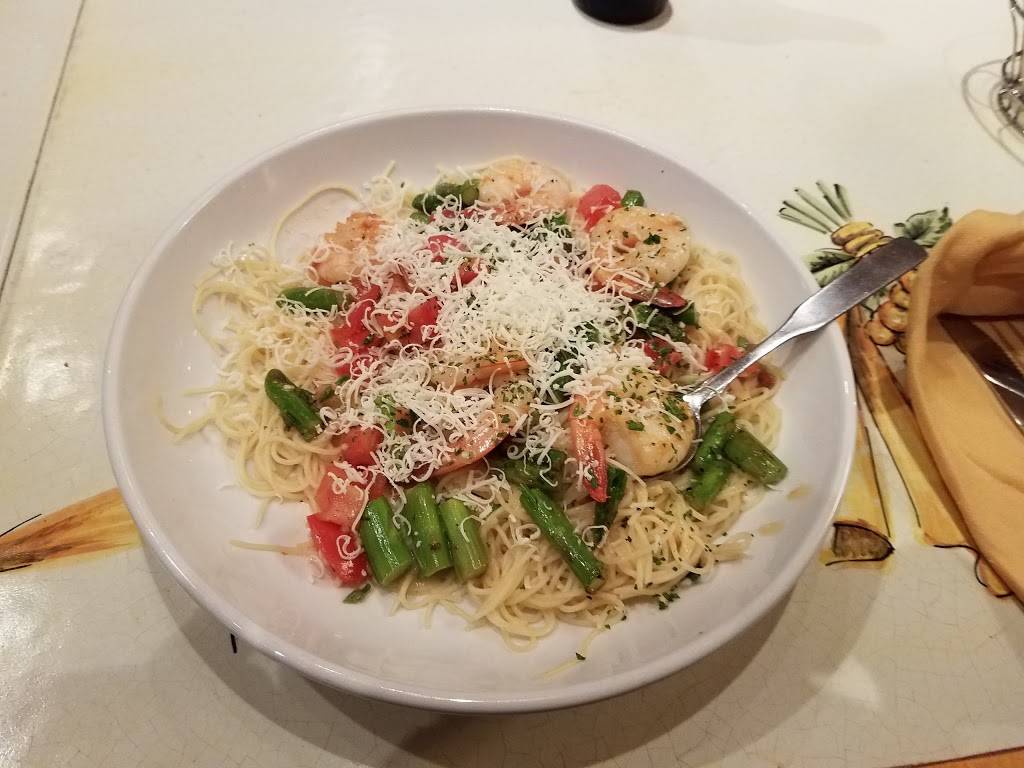 Olive Garden Italian Restaurant | meal takeaway | 3616 Mall Ave, Fayetteville, AR 72703, USA | 4794434438 OR +1 479-443-4438