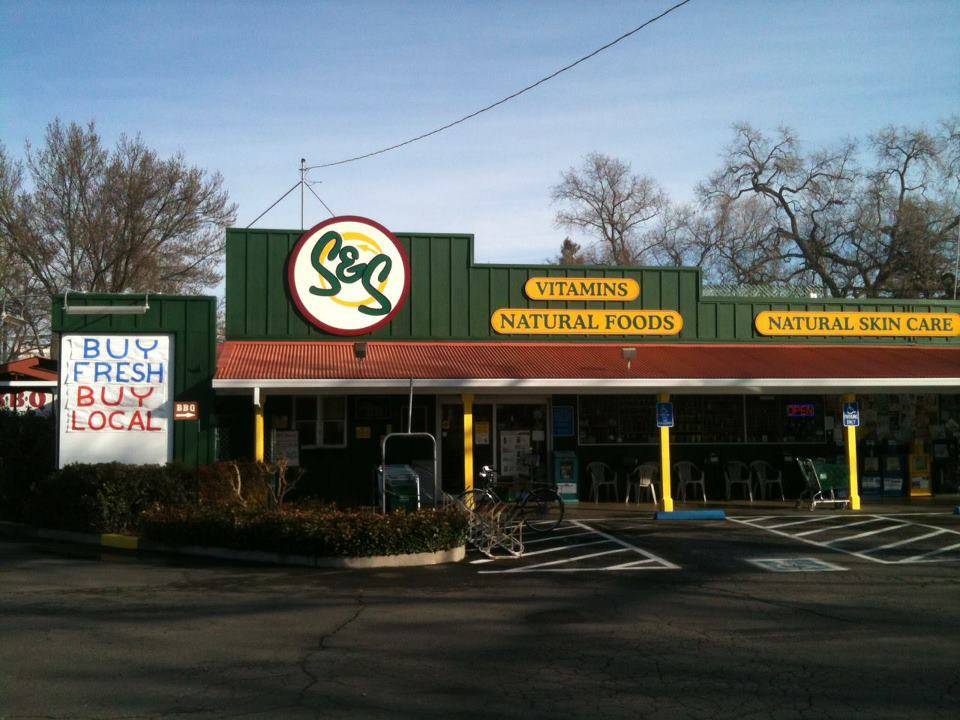 S&S Organic Produce and Natural Foods | restaurant | 1924 Mangrove Ave, Chico, CA 95926, USA | 5303434930 OR +1 530-343-4930