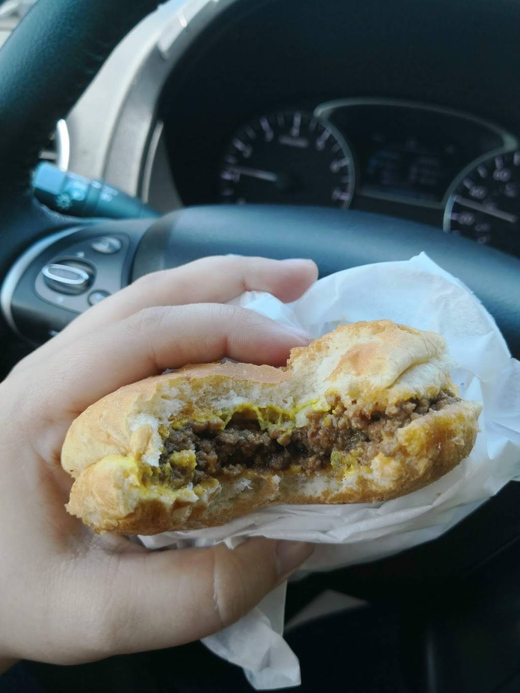 Dairy Dream | restaurant | 1600 US-71, Mountainburg, AR 72946, USA | 4793692295 OR +1 479-369-2295