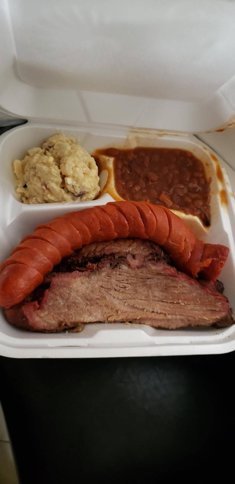 Daddys House of Ribs | restaurant | 13421 Main St, Lockeford, CA 95237, USA | 2097975000 OR +1 209-797-5000