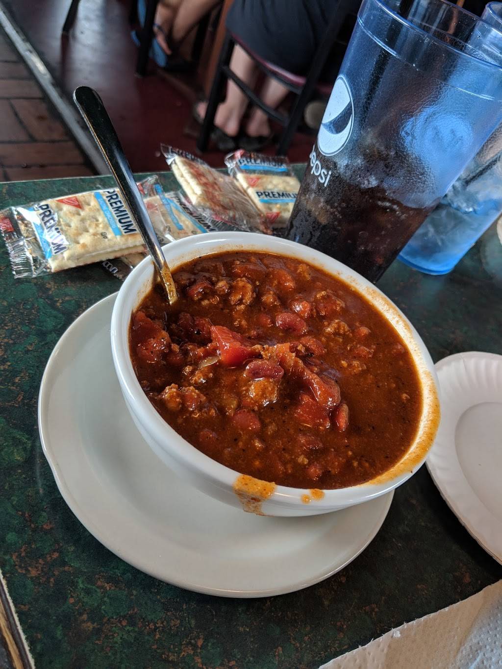 Wings on Brookwood | restaurant | 147 N Brookwood Ave, Hamilton, OH 45013, USA | 5138441312 OR +1 513-844-1312