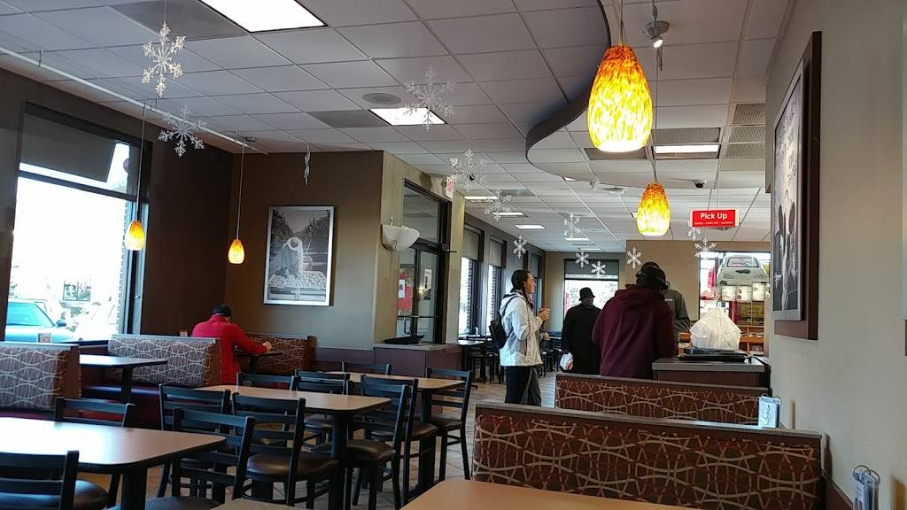 Chick-fil-A | restaurant | 8433 Davis Lake Pkwy, Charlotte, NC 28269, USA | 7045962229 OR +1 704-596-2229