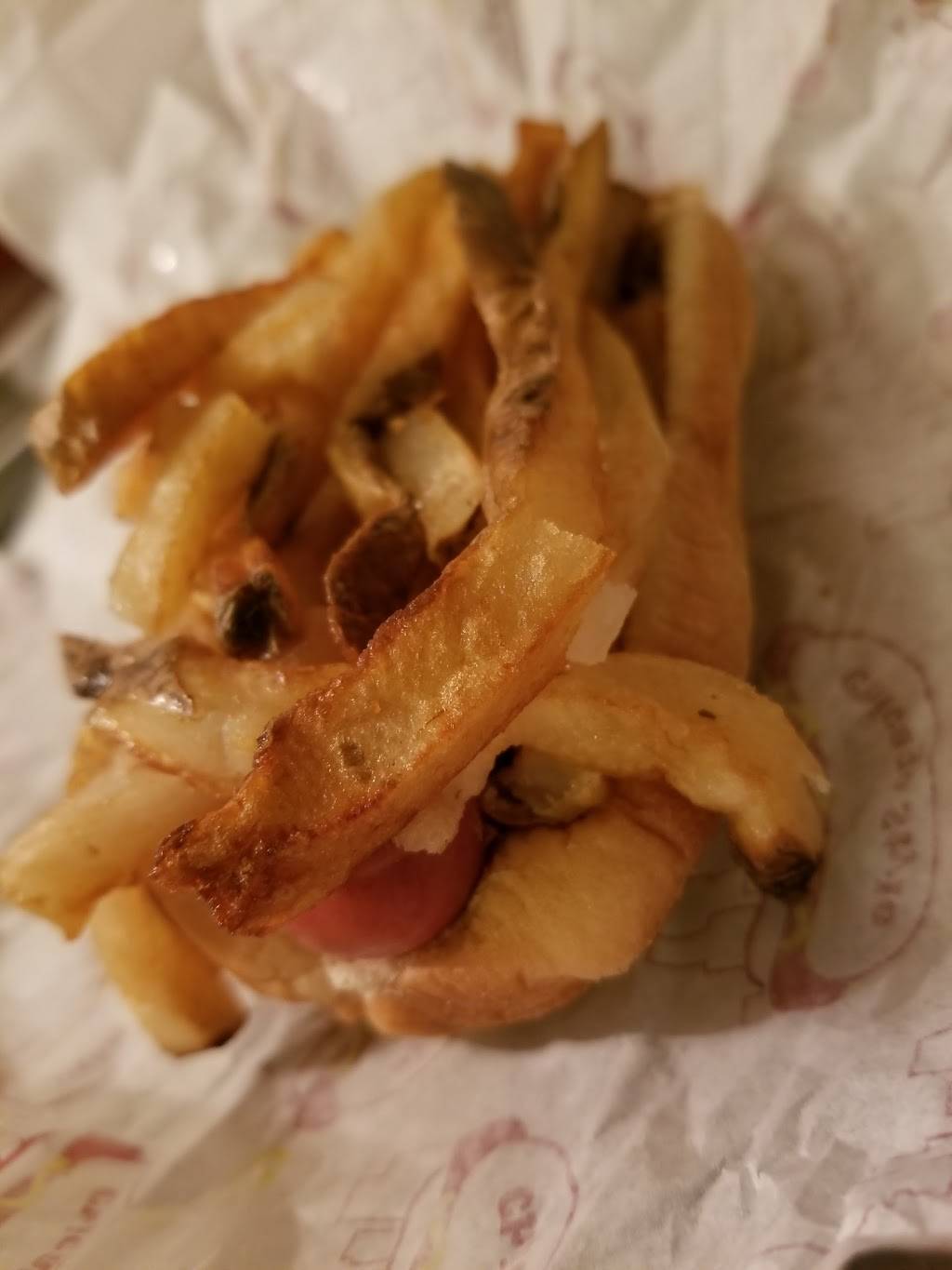 Nanas Hotdogs Of Elmhurst | restaurant | 582 W Lake St, Elmhurst, IL 60126, USA | 6303593507 OR +1 630-359-3507