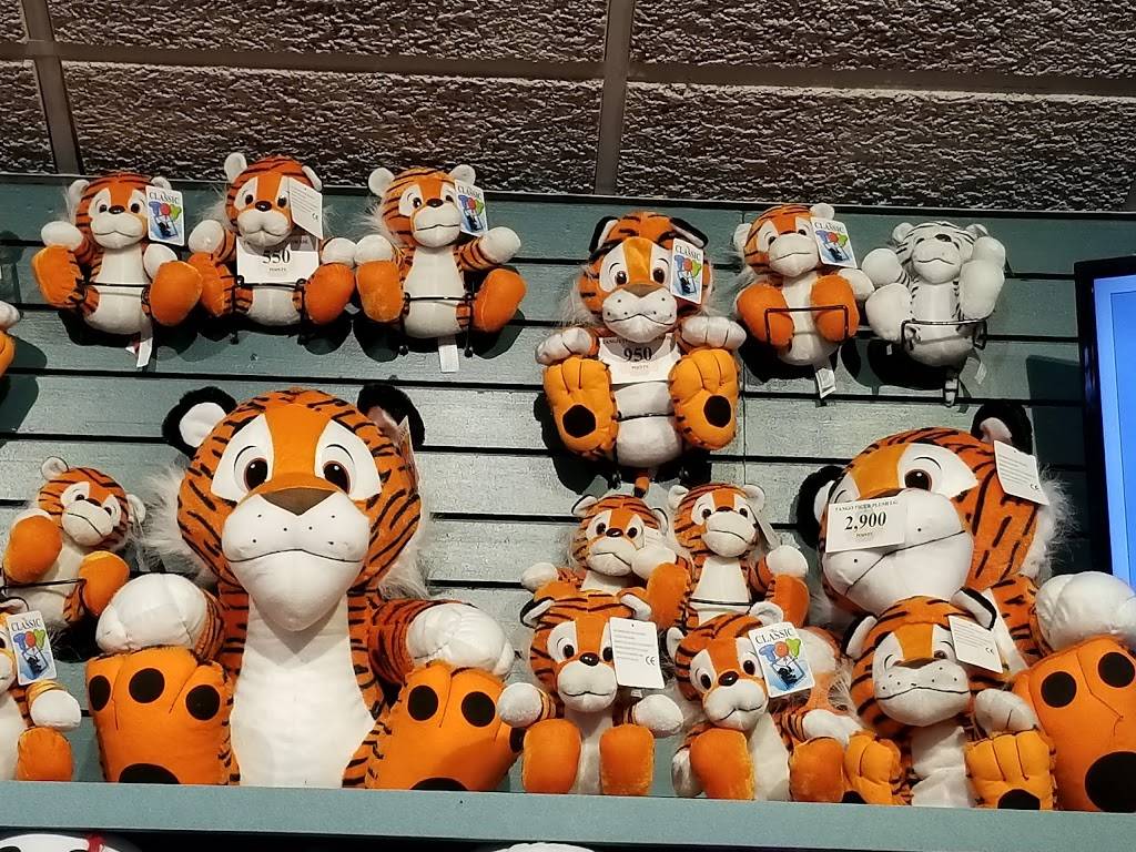 Haunted Trails Family Entertainment Center (Burbank) | restaurant | 7759 S Harlem Ave, Burbank, IL 60459, USA | 7085988580 OR +1 708-598-8580