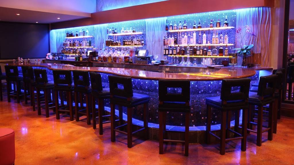 Kitchen 305 | restaurant | 16701 Collins Ave, North Miami Beach, FL 33160, USA | 3057492110 OR +1 305-749-2110