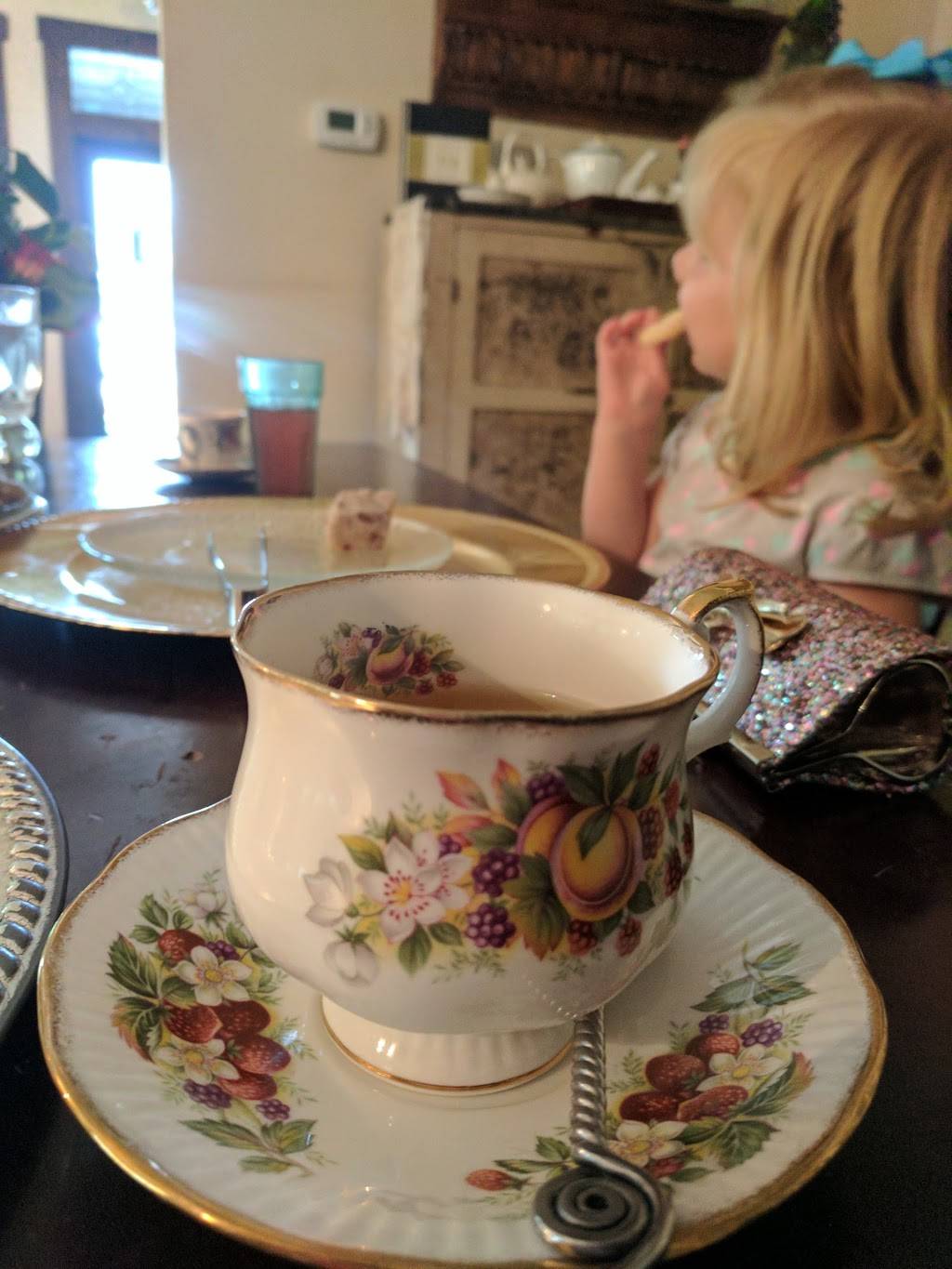 Serenity | restaurant | 135 S Main St, Zionsville, IN 46077, USA | 3178735590 OR +1 317-873-5590