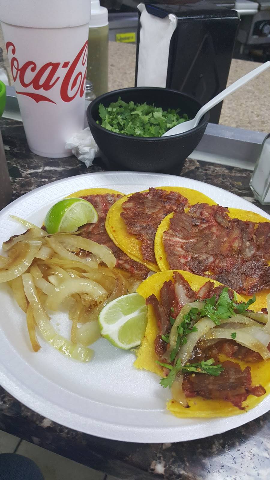 Tacos La Addiccion | restaurant | 4970 W Illinois Ave, Dallas, TX 75211, USA | 2144531580 OR +1 214-453-1580