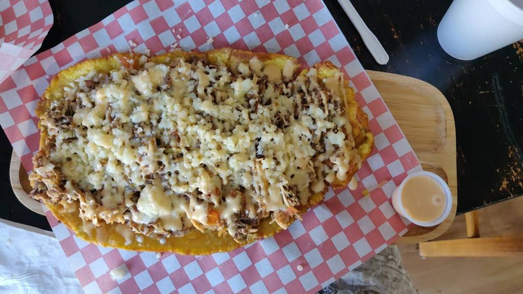 El Rincon Paisa | restaurant | 958 Wellington St S, Hamilton, ON L9A 3S2, Canada | 9053855829 OR +1 905-385-5829