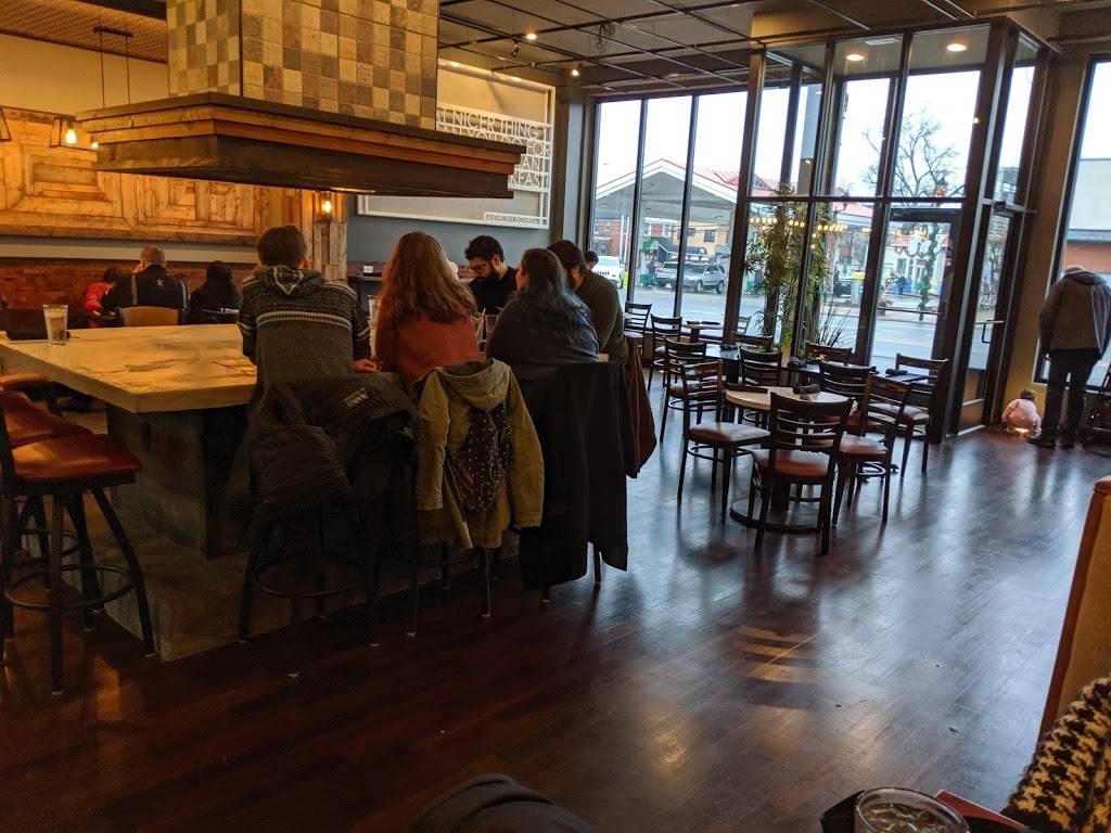 Avenue Brunch House | restaurant | 22075 Michigan Ave, Dearborn, MI 48124, USA | 3137577366 OR +1 313-757-7366