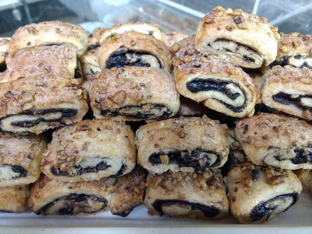 Pied Piper Bakery & Gourmet Shop | bakery | 960 Spruce St, Ewing Township, NJ 08638, USA | 6097755087 OR +1 609-775-5087