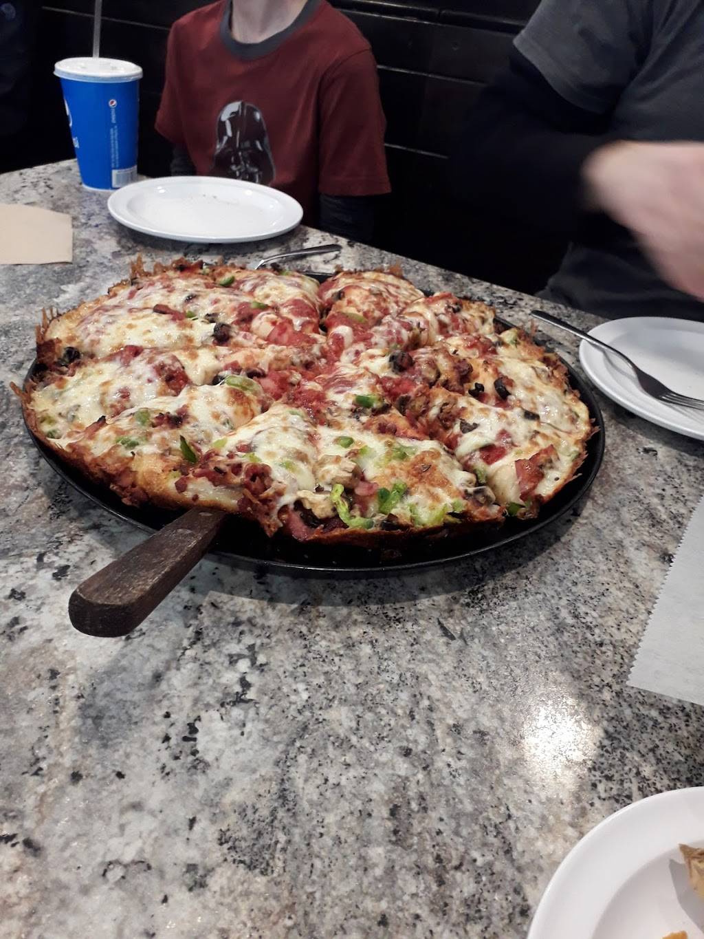 Chicagos Pizza | restaurant | 8498 IN-56, French Lick, IN 47432, USA | 8129362962 OR +1 812-936-2962